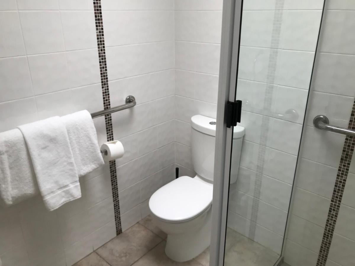 Room Motel Kingaroy East Екстериор снимка