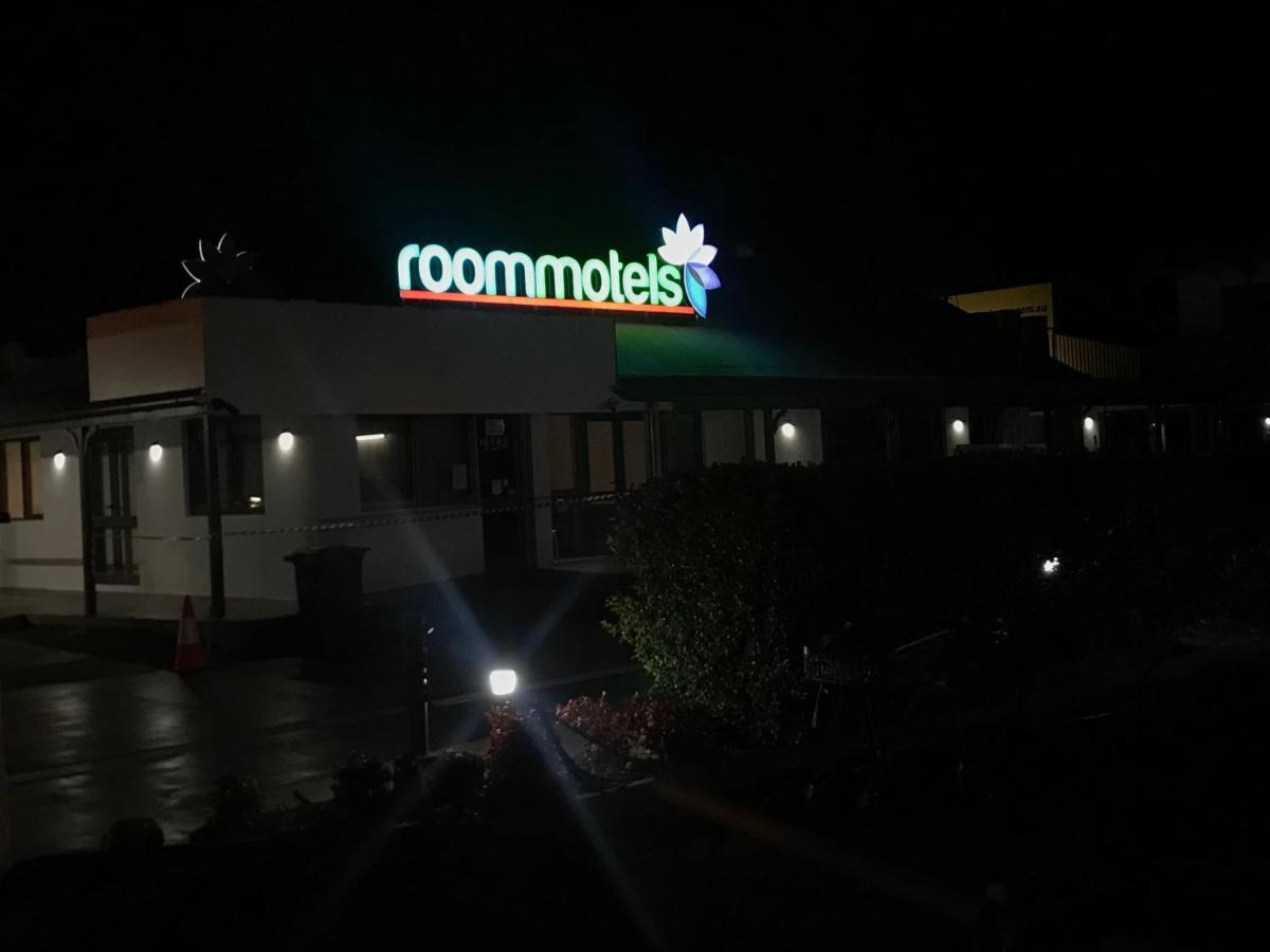 Room Motel Kingaroy East Екстериор снимка